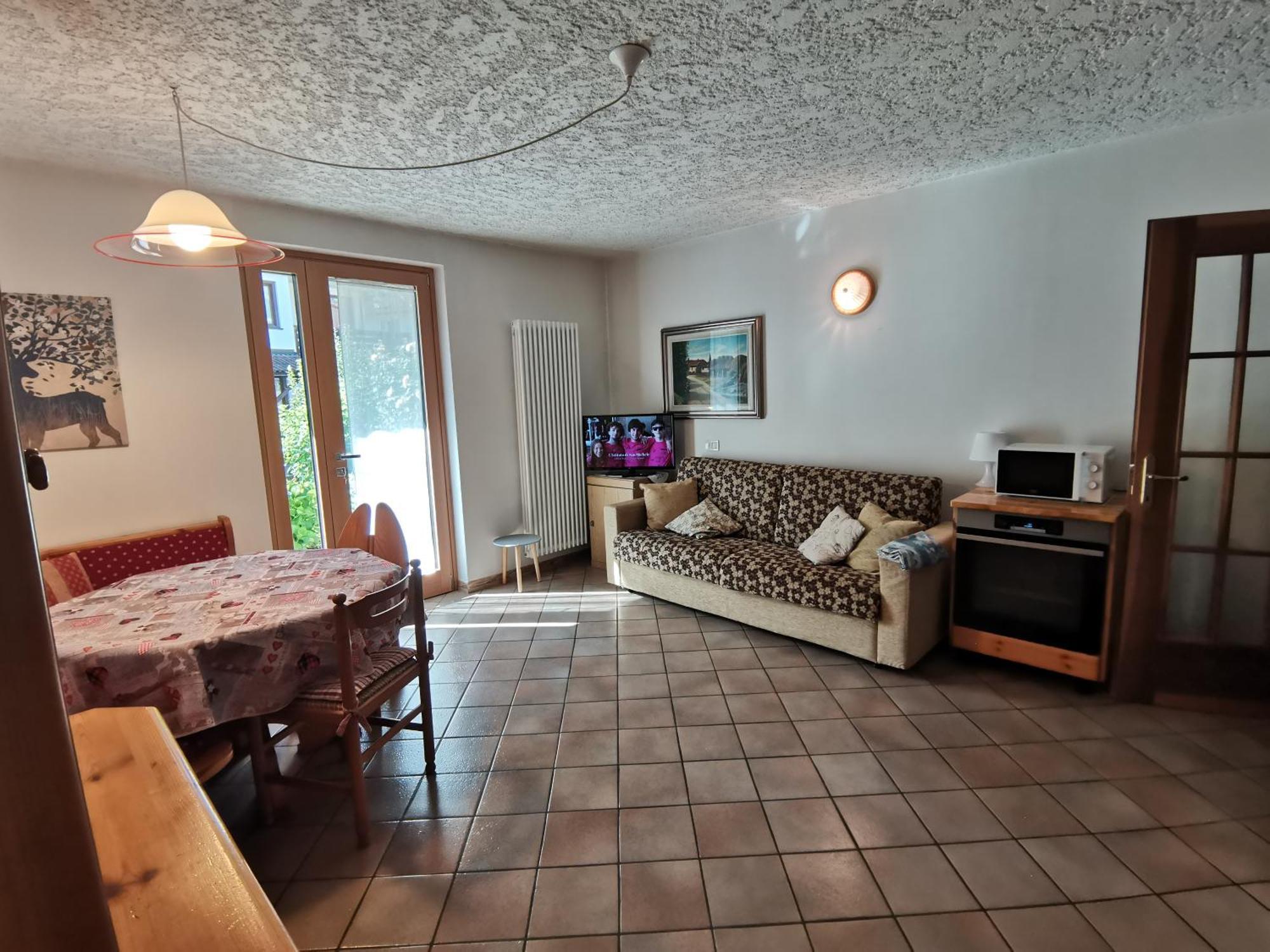 Appartement Mansarda A Carciato, Trilocale In Montagna à Dimaro Extérieur photo